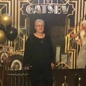 Meet your Posher, Sandy